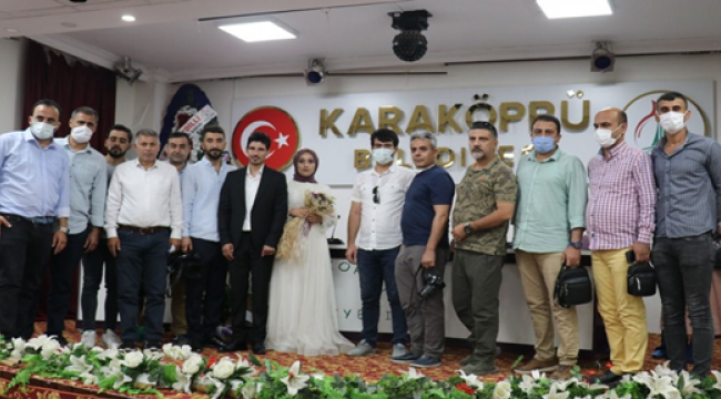 Şanlıurfalı gazetecinin mutlu günü