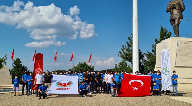Urfa polisi, öğrencileri Çanakkale'de gezdirdi