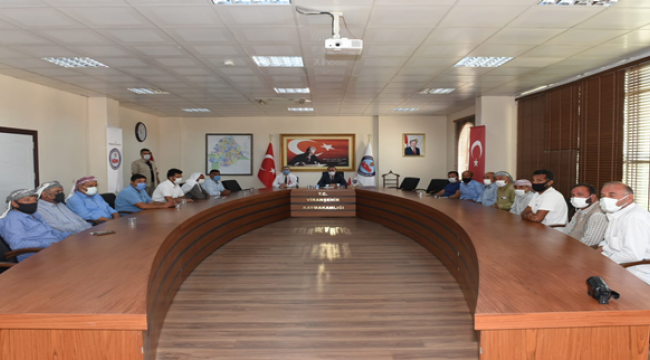 Vali Erin, Göçer Ailelerle İstişare Toplantısında Buluştu