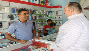 Başkan Ekinci Cuma Namazı Sonrası Esnafları Ziyaret Etti