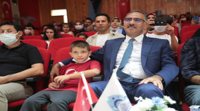 Başkan Kuş, Eyyübiyeli Çocukları Yalnız Bırakmadı