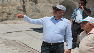 Başkan Kuş sahadan bir an olsun ayrılmıyor