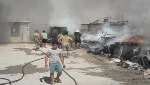 Süleymanşah Mülteci çadır kentinde yangın