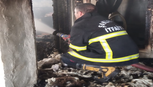 Urfa'da elektrik kontağı yangına neden oldu