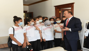 Vali Erin: Tüm Salonlarımız Emrinizde