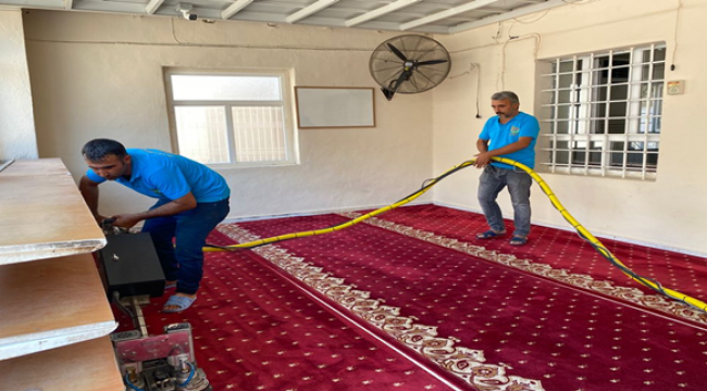 Viranşehir belediyesi cami temizliğine devam ediyor