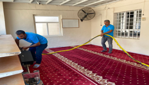 Viranşehir belediyesi cami temizliğine devam ediyor