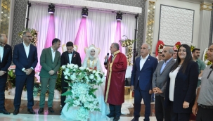 Yaşar ve Beyaz ailesinin mutlu günü