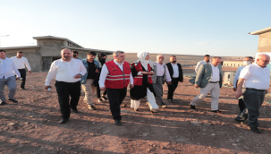 Başkan Beyazgül Siverek İlçesinde Temaslarda Bulundu