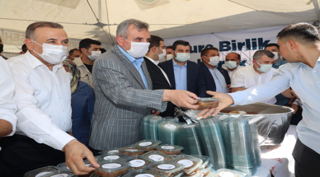 Büyükşehir 'Aşure Geleneğini' Bu Yıl Da Sürdürdü