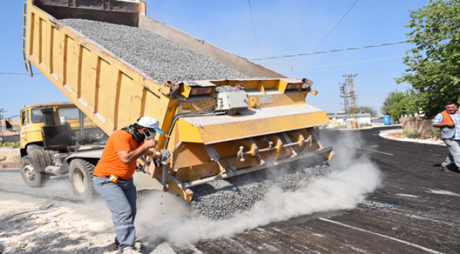 Hizmet Görmeyen Mahalle Asfaltla Buluştu