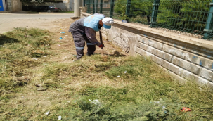 Okulların çevresinde temizlik çalışması