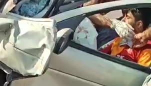 Şanlıurfa'da İki otomobil kafa kafaya çarpıştı, 1 ölü, 3 yaralı