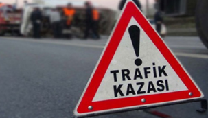 Urfa'da hafif ticari araç takla attı!