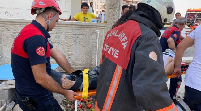 Urfa'da inşaata düşen işçi yaralandı