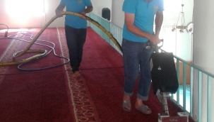 VİRANŞEHİR BELEDİYESİNDEN İBADETHANELERDE TEMİZLİK VE HİJYEN ÇALIŞMASI