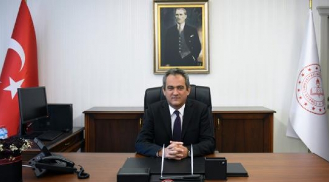 Yeni Milli Eğitim bakanı Mahmut Özer oldu