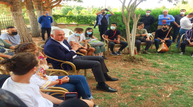 Bakan Ersoy'dan Harran Üniversitesi'ne Ziyaret 