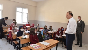 Kuveytli Hayırseverlerin Yapımını Tamamladığı Okullarda Ders Başladı