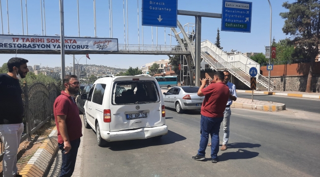 Şanlıurfa'da kamyon, otomobile çarptı!