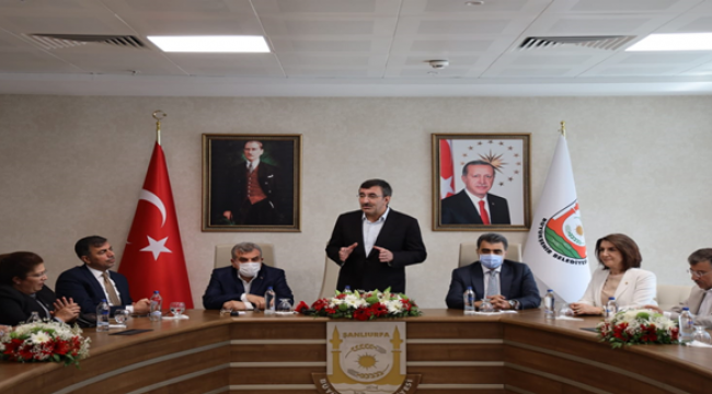 TBMM Plan Ve Bütçe Komisyonu Başkanı Cevdet Yılmaz Şanlıurfa'da  