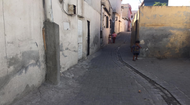 Urfa'da baba kızını diri diri yaktı