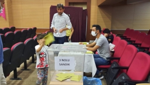 Urfa Eczacı Odası'nda seçim heyecanı 