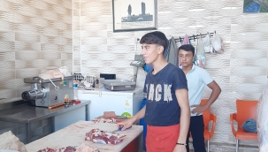 ZABITA EKİPLERİ KASAPLAR ÇARŞISINI DENETLEDİ