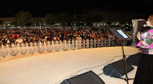  Azerbaycan'ın Güçlü Sesi 'Azerin' Şanlıurfalılarla Buluştu