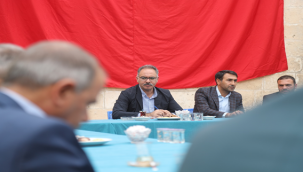 Başkan Kuş, Talepleri Dinlemeye Ve Çözümlere Üretmeye Devam Ediyor