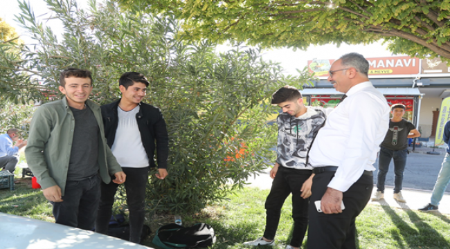 Başkan Kuş, talepleri sahada dinlemeye devam ediyor