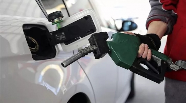 Benzine bir zam daha
