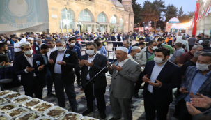 Haliliye Belediyesinden 10 Bin Kişiye Tirit İkramı