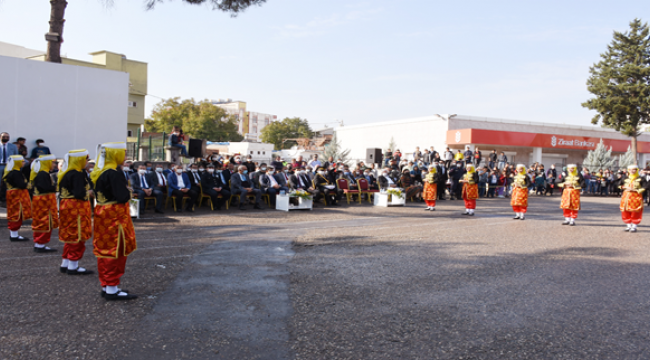 Hilvan'da 29 Ekim coşkulu bir şekilde kutlandı