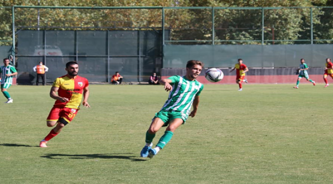 Karaköprü deplasmandan puanla döndü