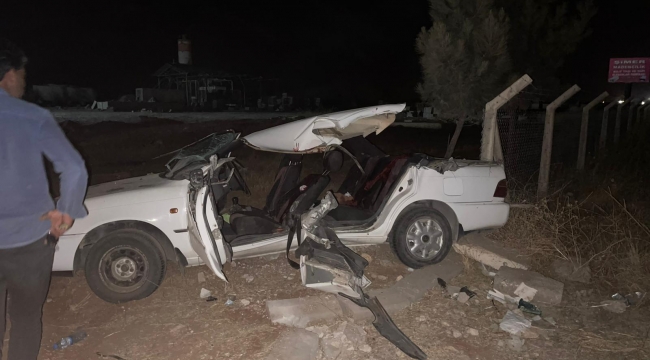 Şanlıurfa'da feci kaza: Anne Baba öldü 3 çocuk yaralı