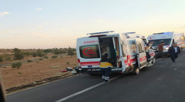Şanlıurfa'da iki araç çarpıştı, 3 yaralı
