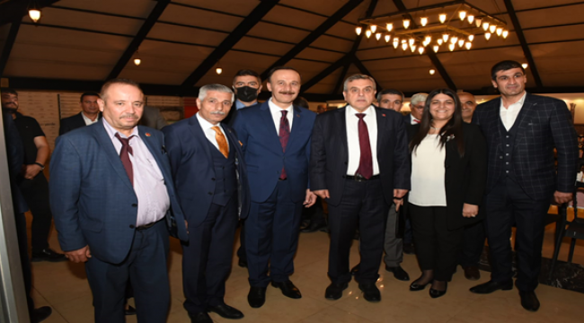 Şanlıurfa'da Yöneticiler ve Muhtarlar Buluştu