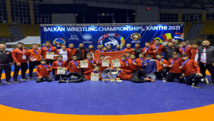 Şanlıurfalı güreşçi İslam Turan Balkan 3'üncüsü oldu