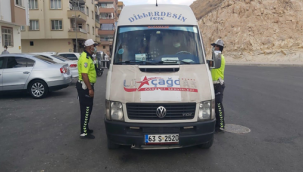 Trafik ekipleri  servis denetim yaptı