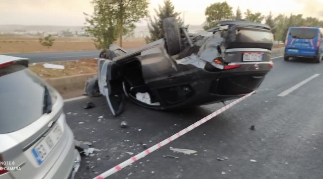 Urfa'da iki araç çarpıştı, 4. yaralı