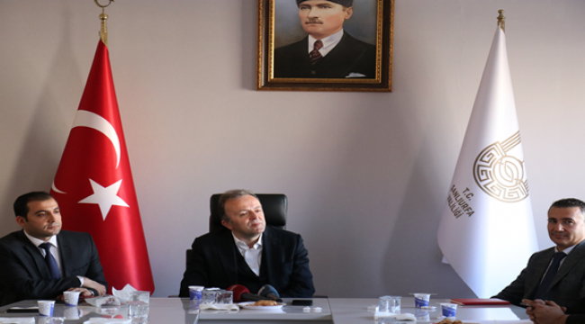 BİK Genel müdürü yerel gazetelerle bir araya geldi