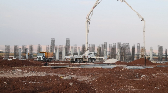 EYYÜBİYE'DE 180 DÖNÜMLÜK MİLLET BAHÇESİNDE ÇALIŞMALAR SÜRÜYOR.