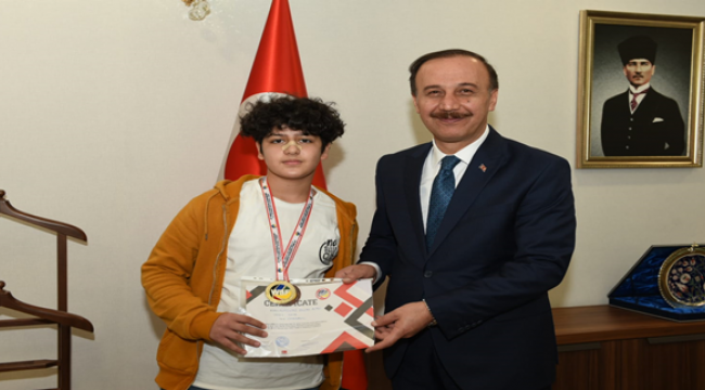 Şampiyonluk Sevincini Şanlıurfa İle Paylaştı