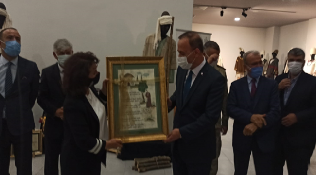 Şanlıurfa'da Yunus Emre sergisi açıldı