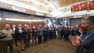 Şanlıurfa'da esnaflar güne 'Ahi Duası' ile başlıyor