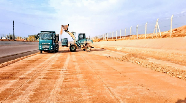 Urfa'da sulama kanalları temizleniyor