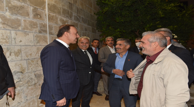 Vali Erin ve Kurum Amirleri Muhtarlarla Buluştu