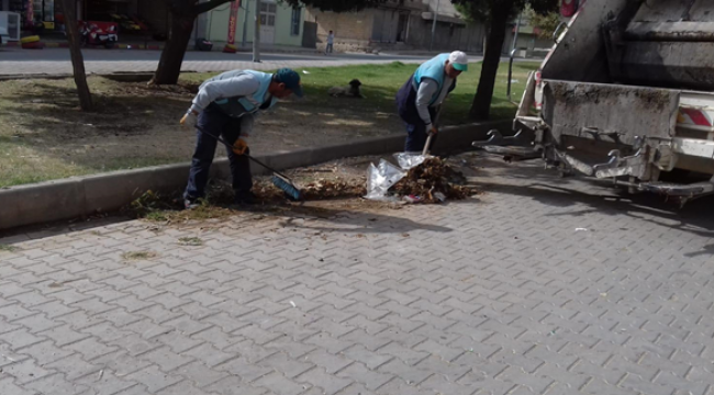 Viranşehir'de Temizlik Çalışmaları Hız Kesmeden Devam Ediyor