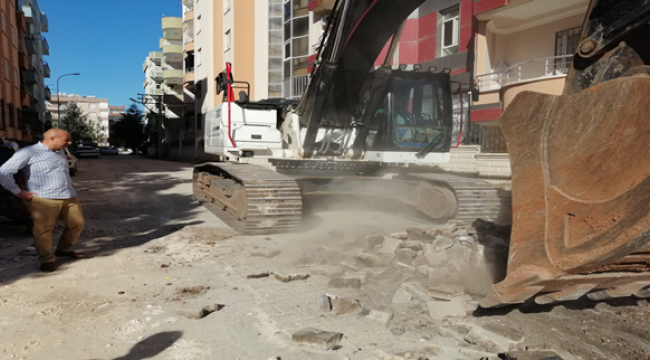 Viranşehir'de  üst yapı çalışmalarına devam ediyor.